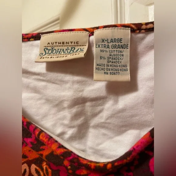 Women’s crop top - Picture 2 of 4